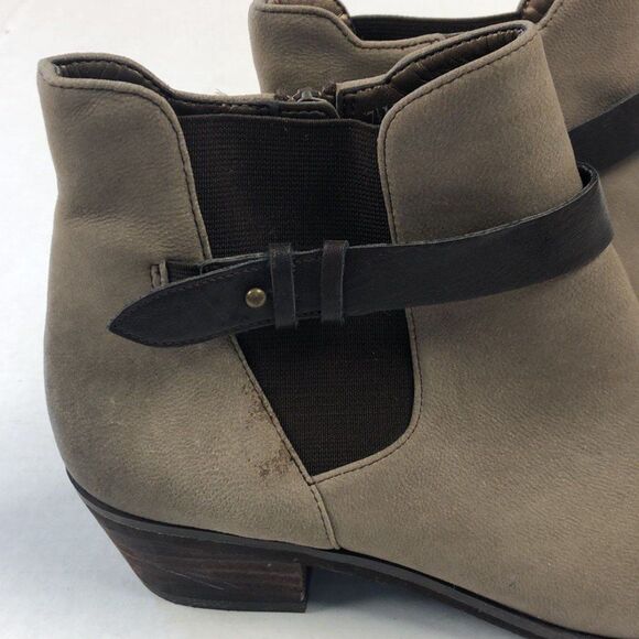BP Leather Block Heel Ankle Boot Bootie Women's Size 7.5 Taupe Shoe Shootie NEW - Picture 4 of 12